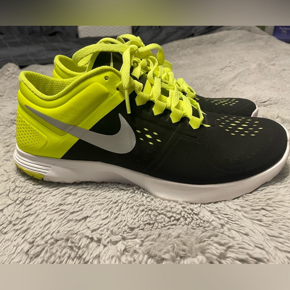 Men’s Nike Sneakers